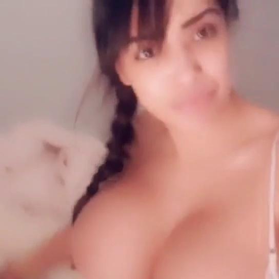 Atlanna Nude Big Boobs Show Porn Video Leaked