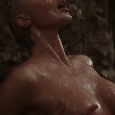 Kristen Hancher Nude Outdoor Shower Video Leaked