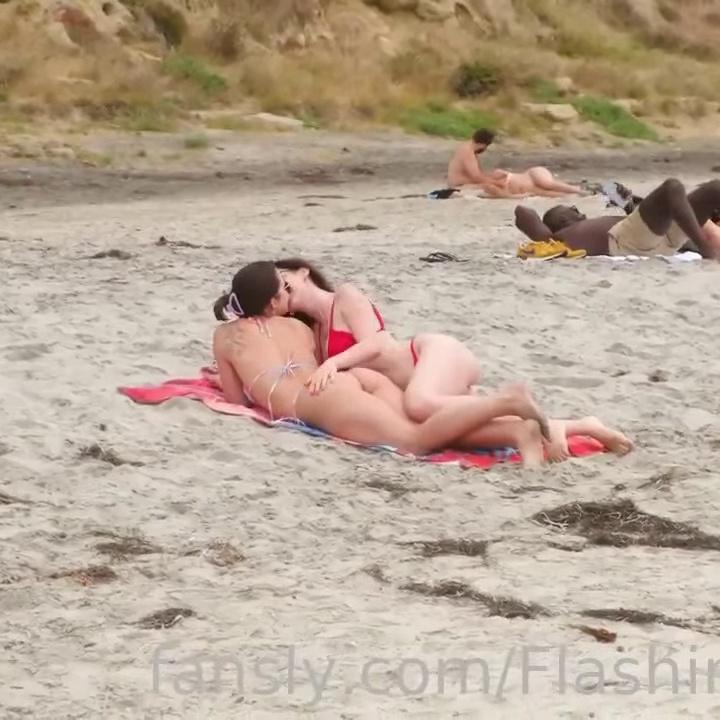 Ellie James Lesbian at The Beach Video Leaked