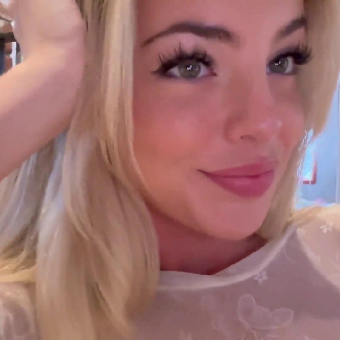 Emma Kotos No Panties Video Leaked