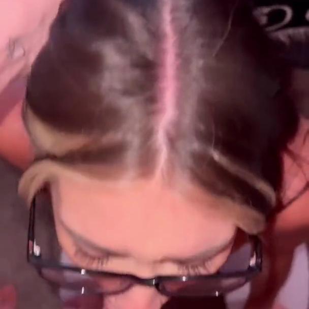Noturhoneybb Bg Glasses Gril Sex Tape Video Leaked