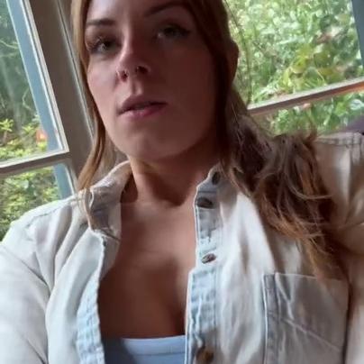 Ivory Fox Texting Her Bully Sex With Facial Video Leaked